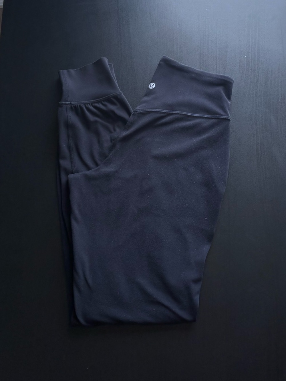 Lululemon Align Joggers 28” in Black